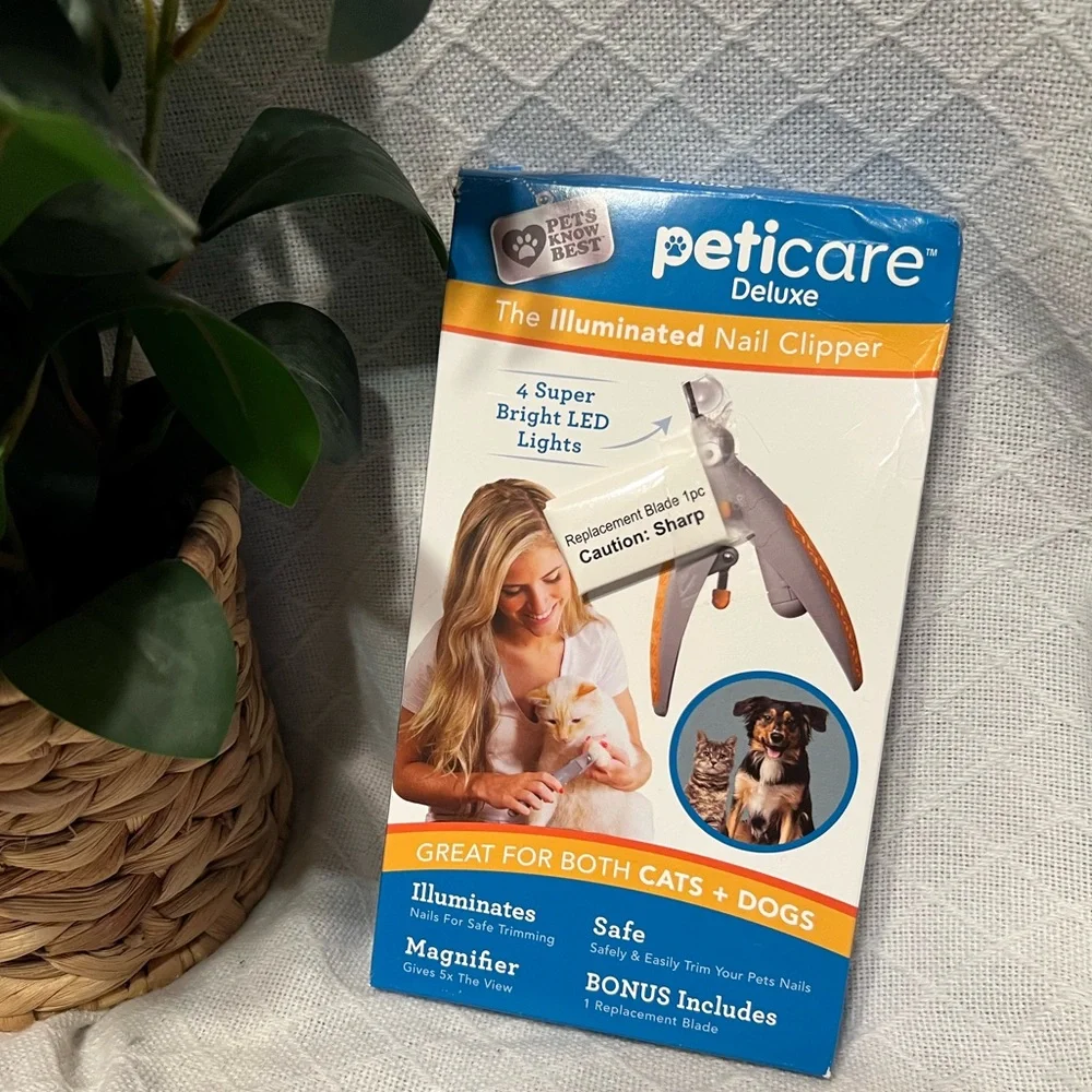Pet nail clippers